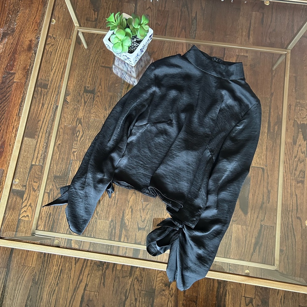 Missguided Black Satin Cropped Mock-Neck Blouse